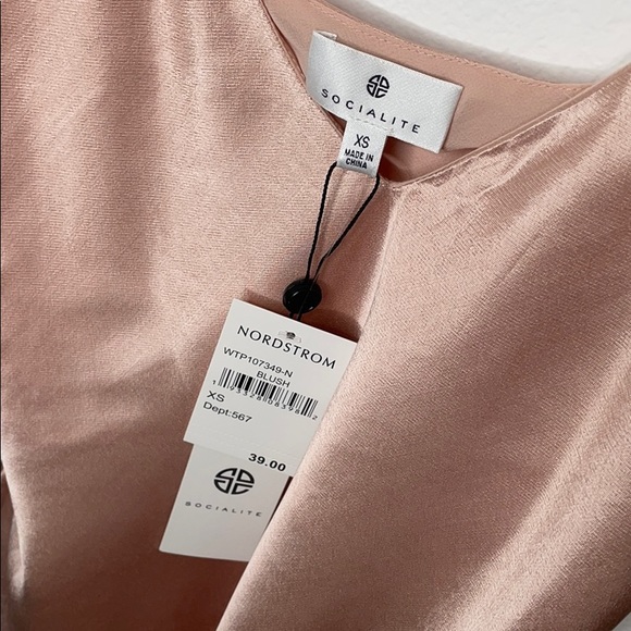 NWT Socialite Blush Tank Top - XS - Picture 2 of 3